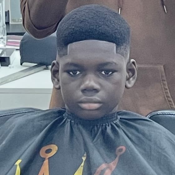 Haircut - BULLION VAN CELEBRITY BARBER
