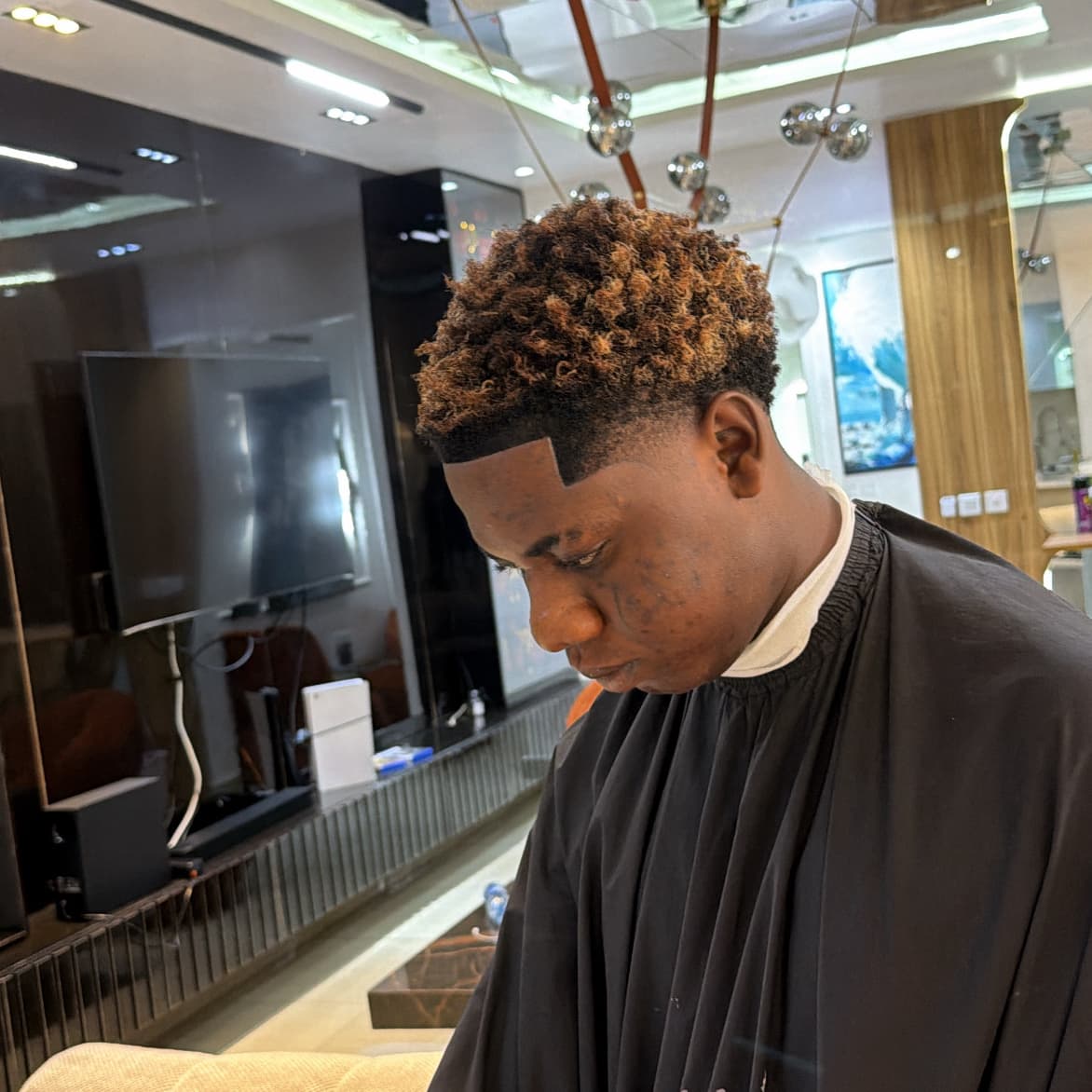 Low Taper Fade - BADMANSELETACLASSIC CUT